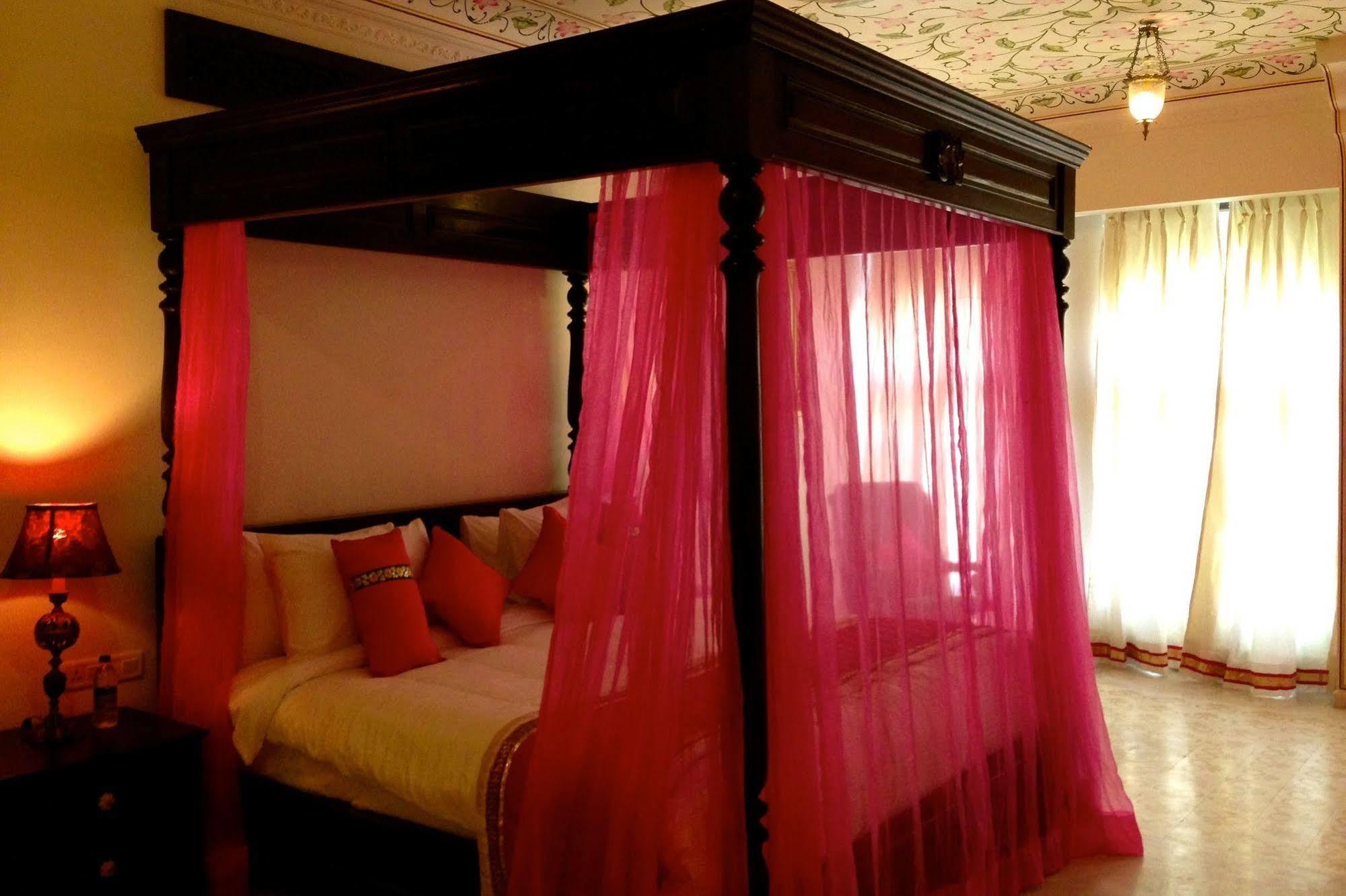 Hotel Treehouse Anuraga Palace Sawai Madhopur Esterno foto